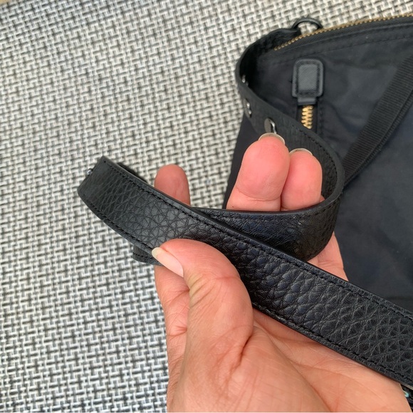 Marc Jacobs Black Nylon PVC Trim Fold Over Crossbody Bag - Picture 11 of 11